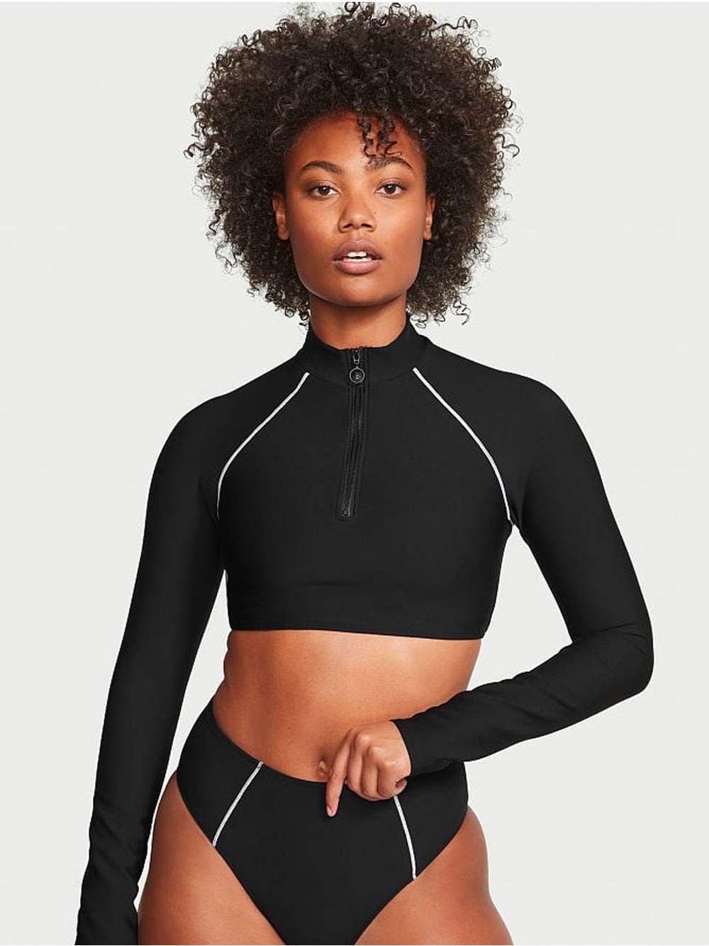Victoria Secret swim
Sport Half-Zip Rashguard top only